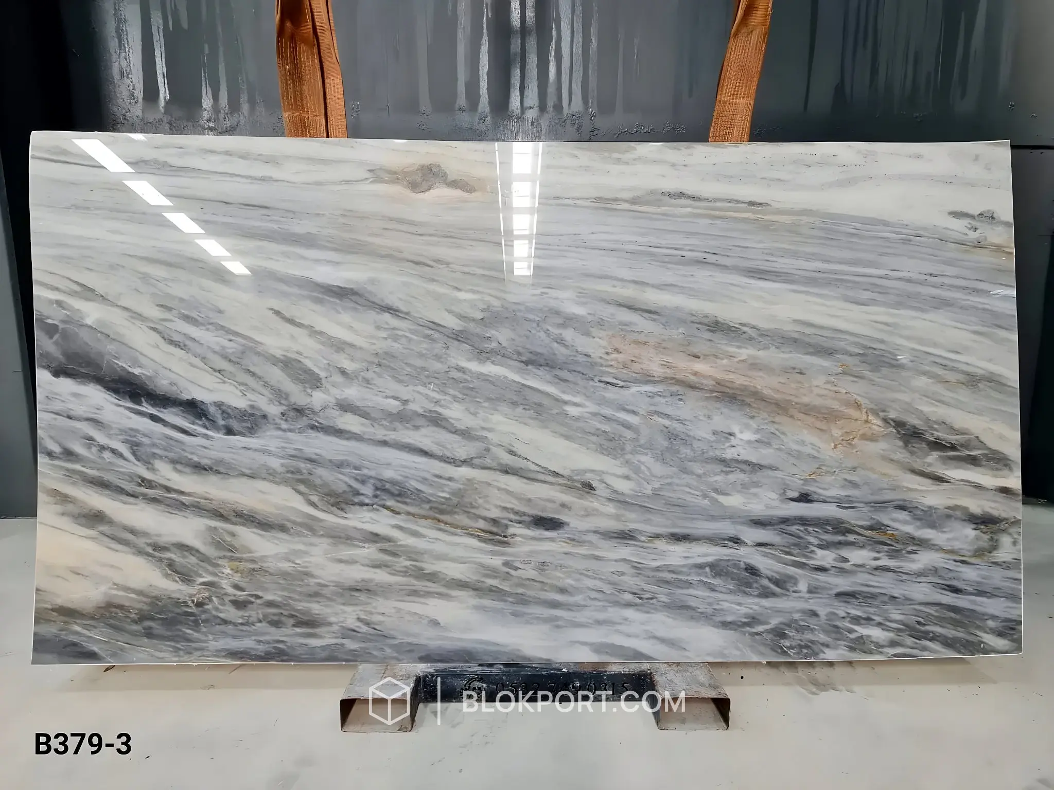 Blaze Grey Lucidato Marmo, foto 1 di 3