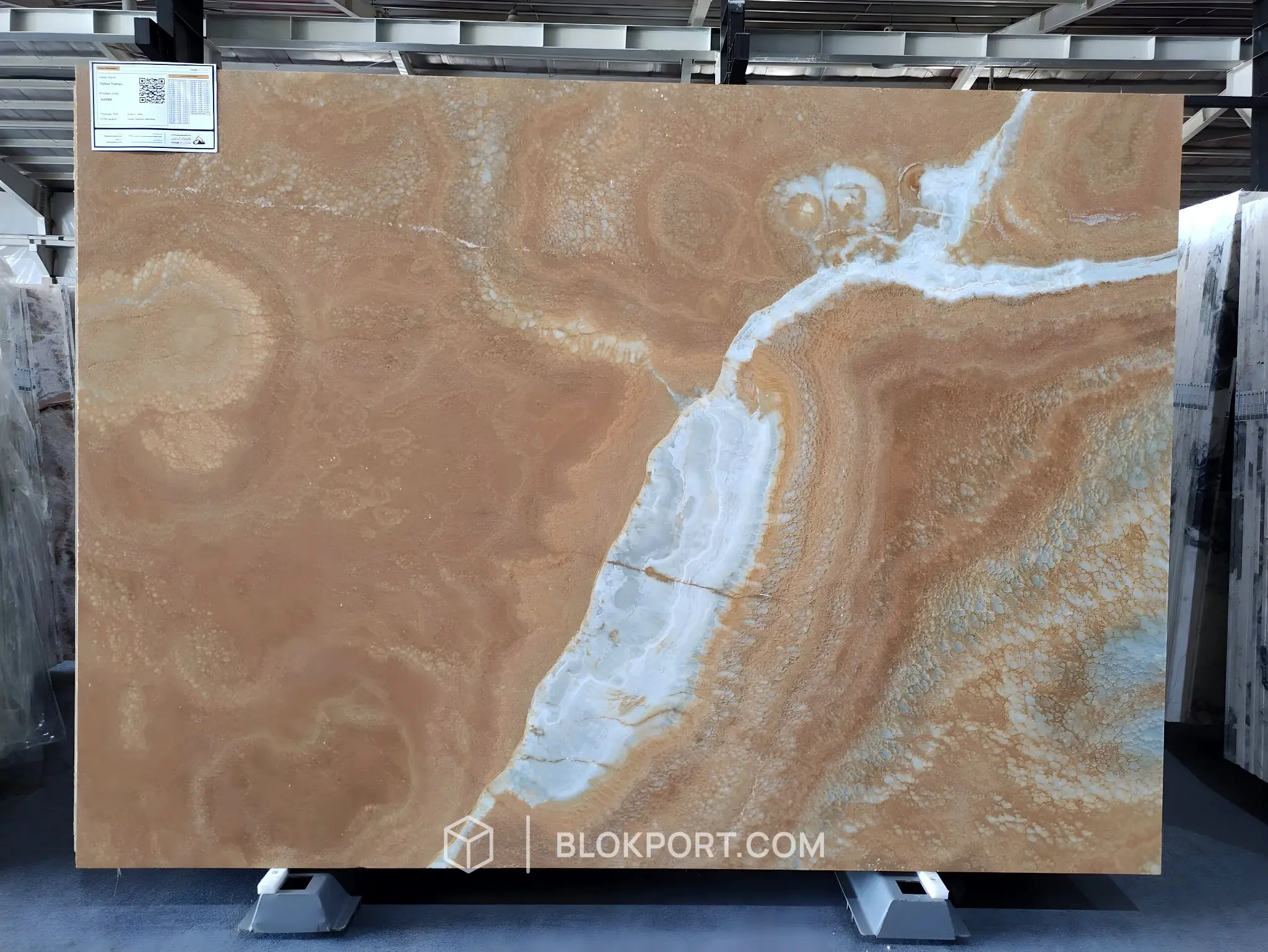 Orange Onyx Lucidato, foto 1 di 3