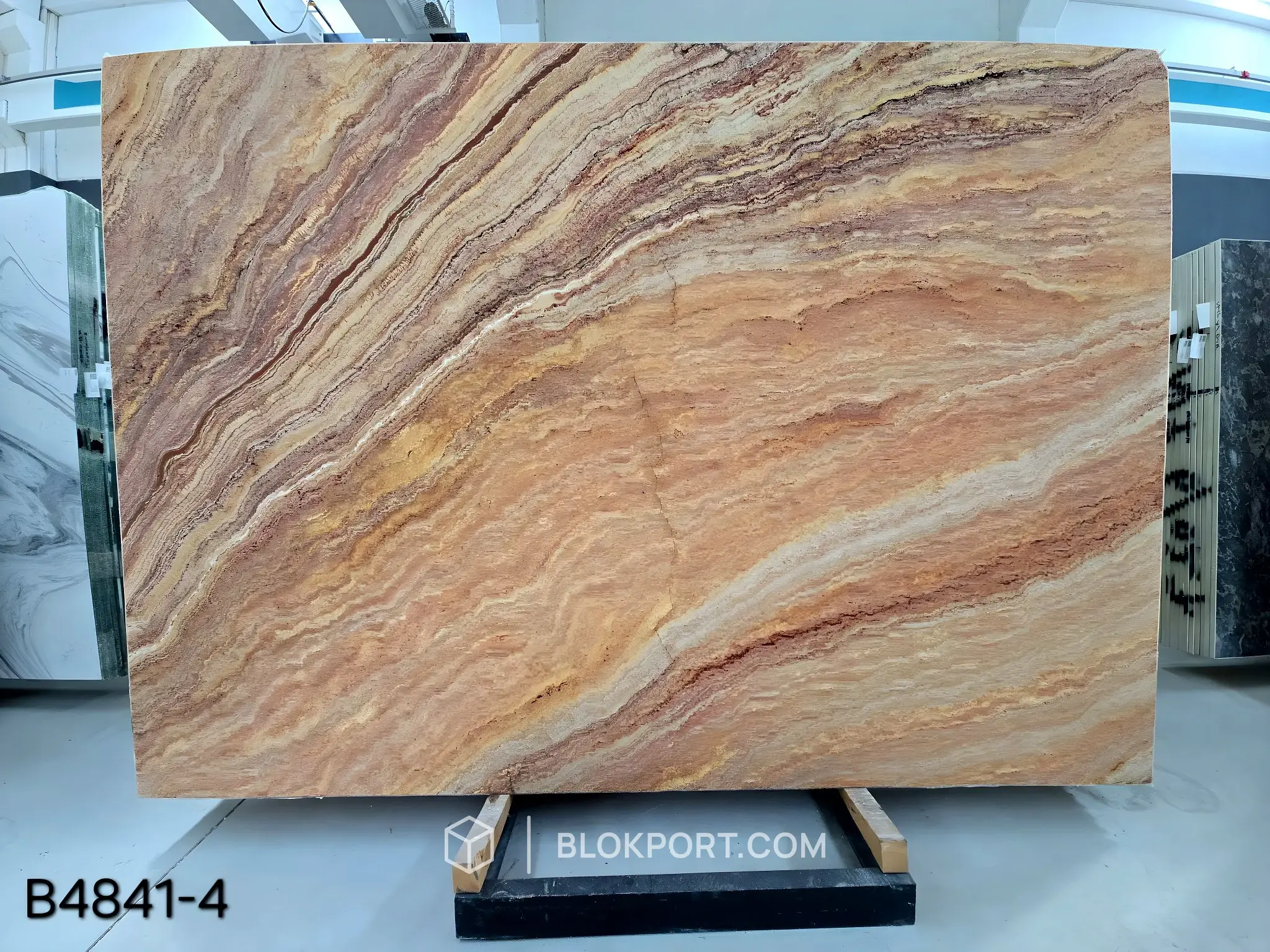 Konya Noce Lucidato Travertino, foto 1 di 10