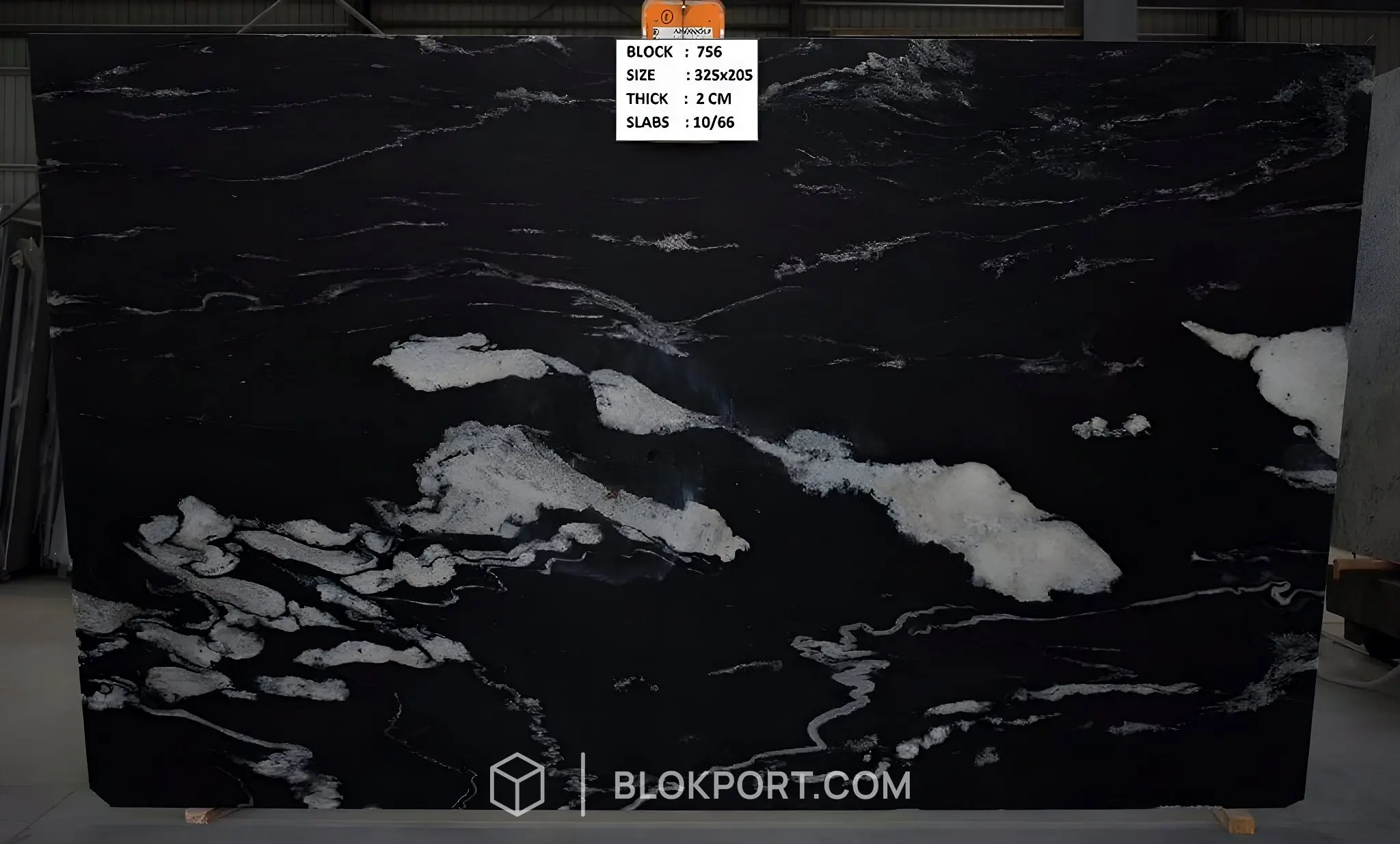 Cosmic Black Poliert Granit, Foto 1 von 3