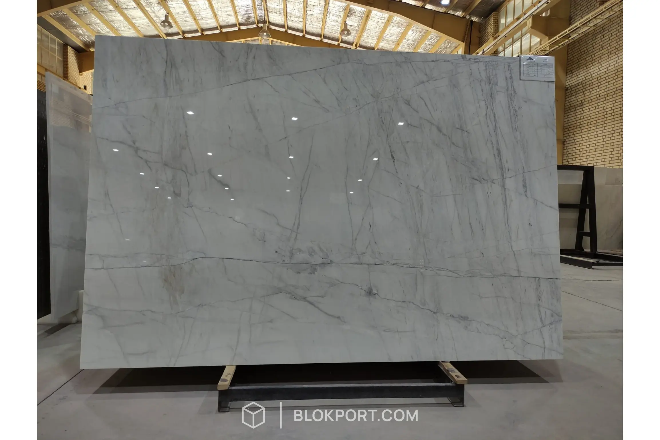 Bianco White ملمع الرخام
