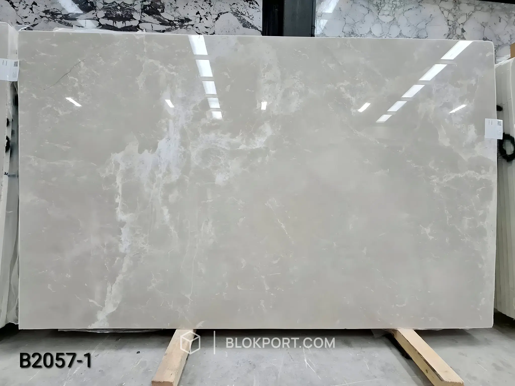 Moon Beige Poliert Marmor, Foto 1 von 3