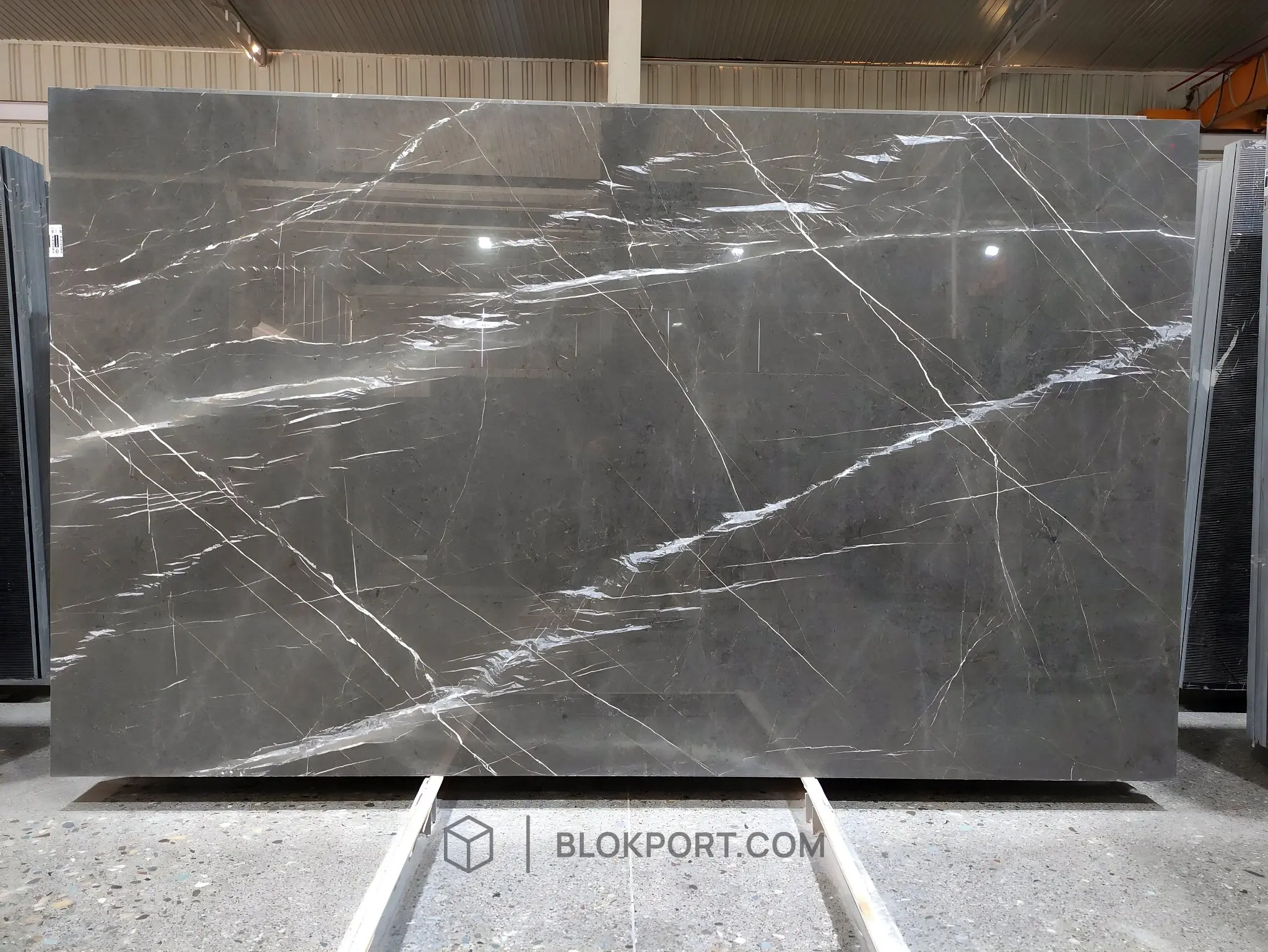 Pietra Grey Lucidato Marmo, foto 1 di 3