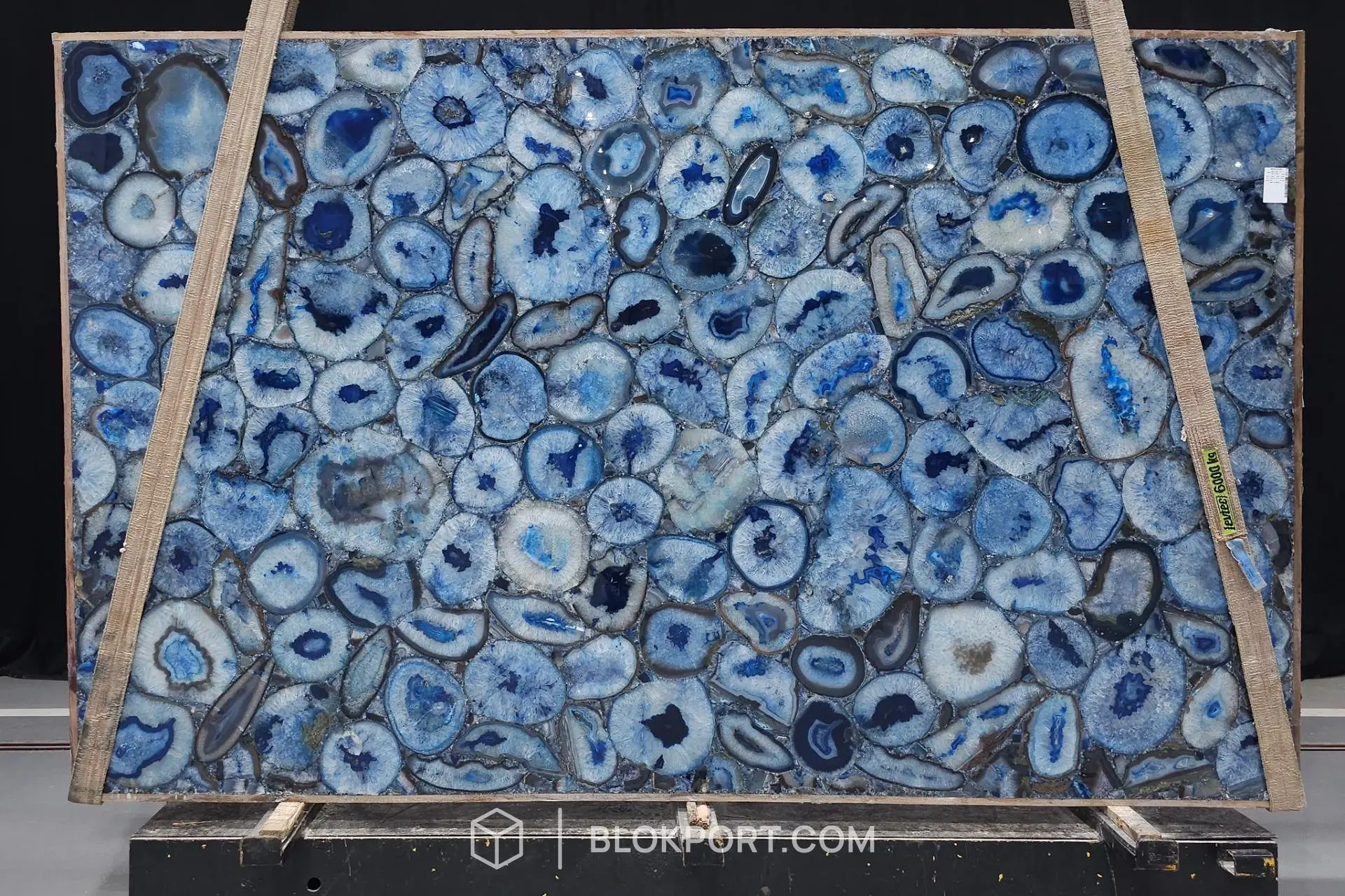 Agata Blue Poliert Achat, photo 1 of 3