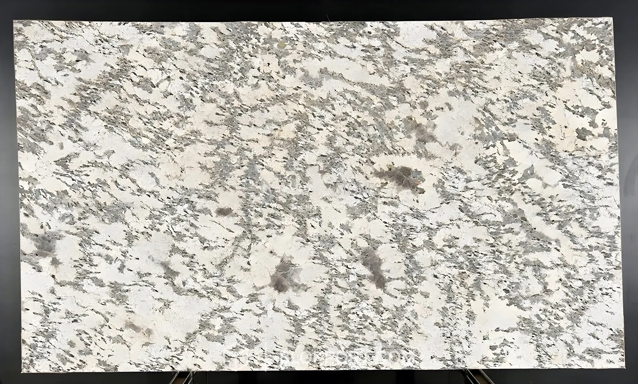 Splendor White Poliert Granit, Foto 1 von 7
