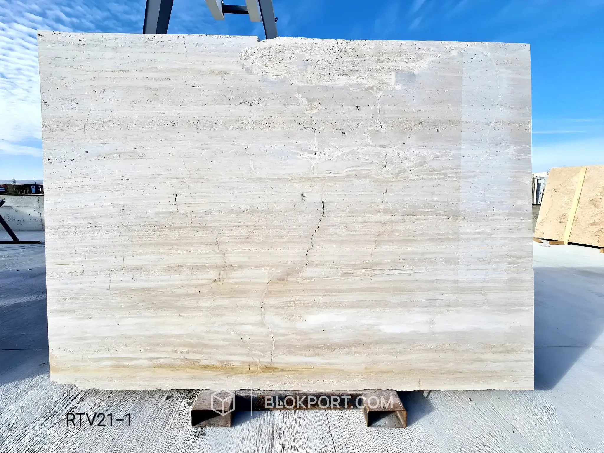 Riva Travertine Lucidato, foto 1 di 3