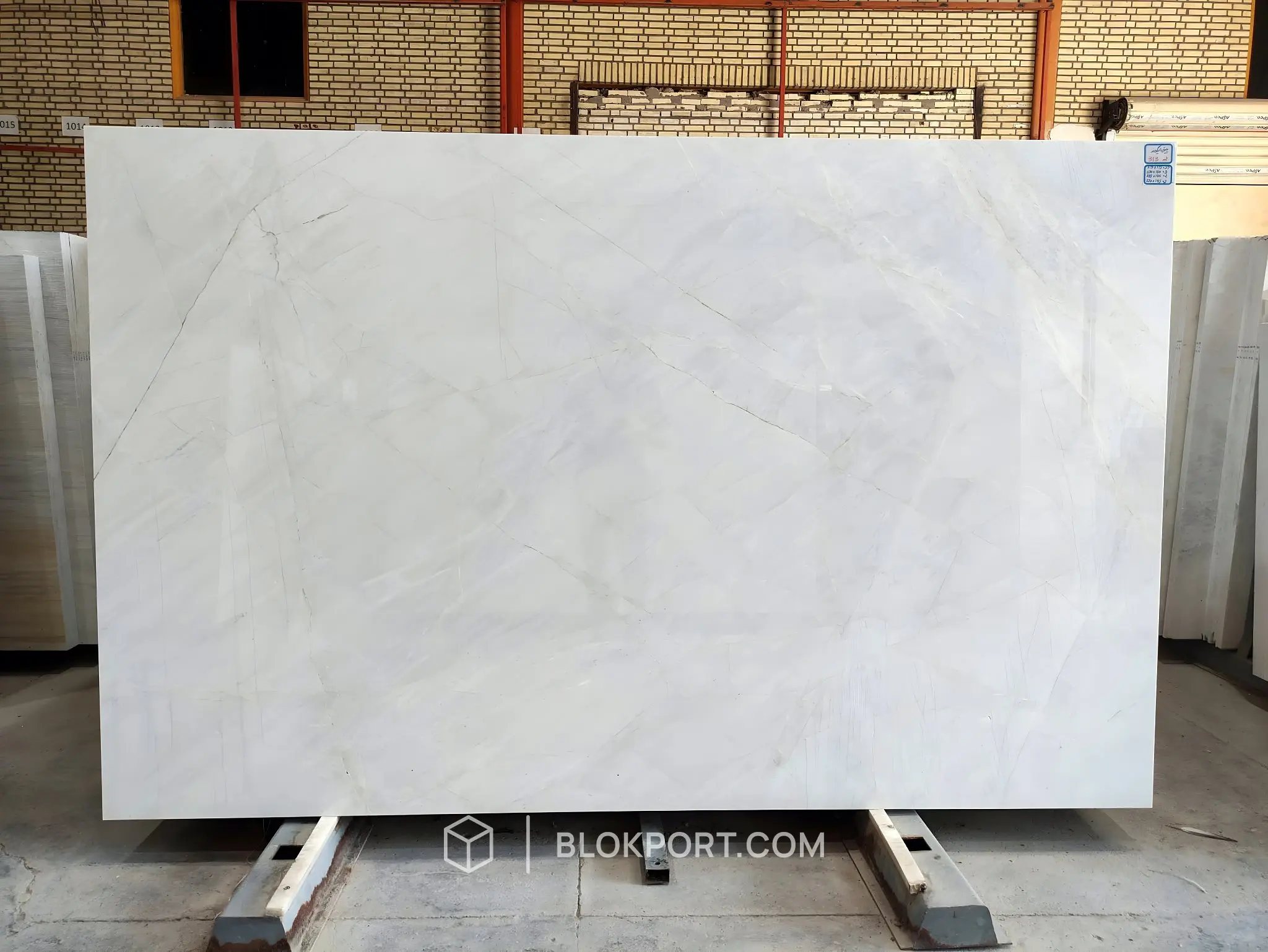 Bianco White Poliert Marmor, Foto 1 von 3