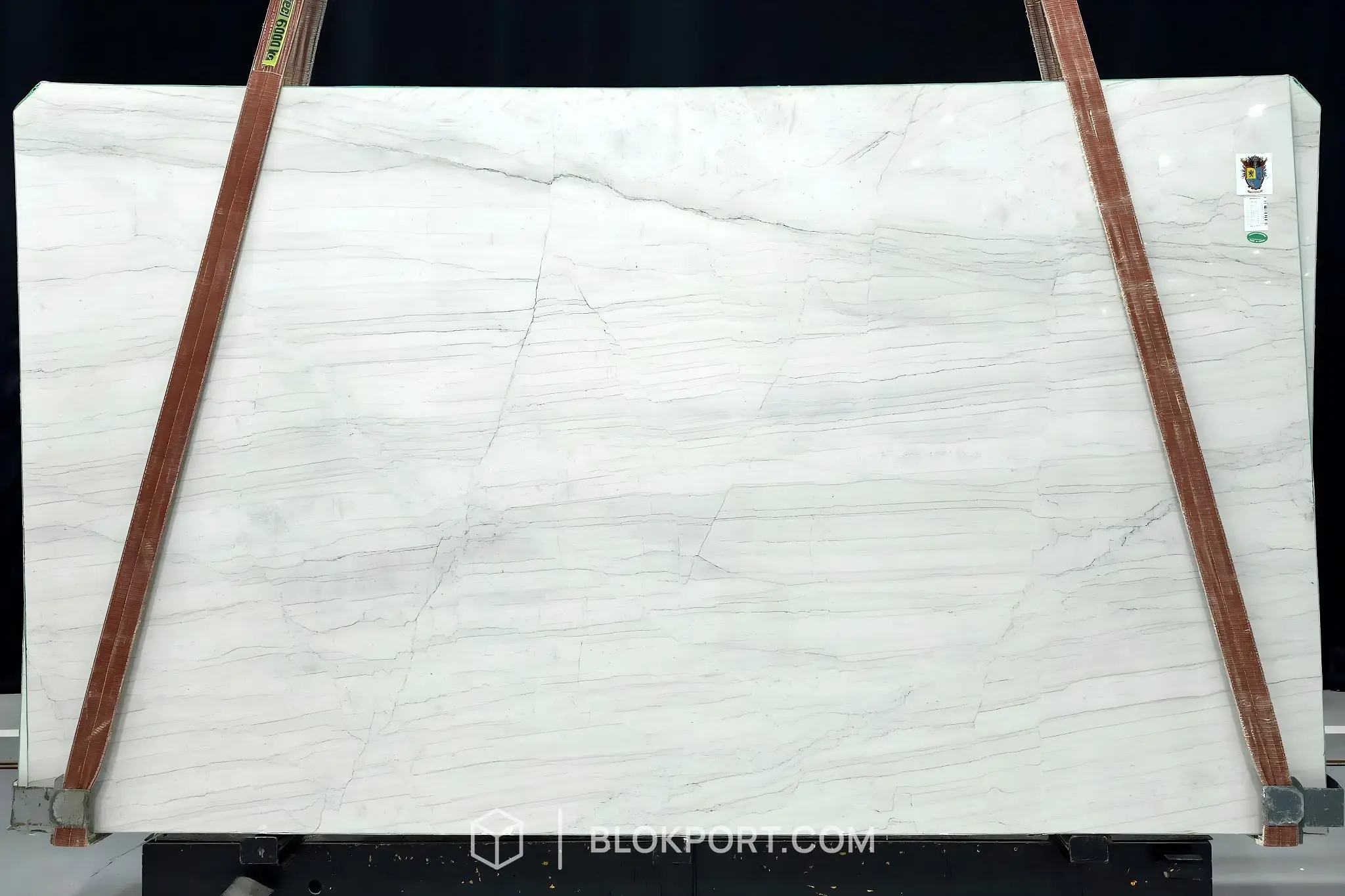 Lux White Lucidato Quarzite, foto 1 di 2