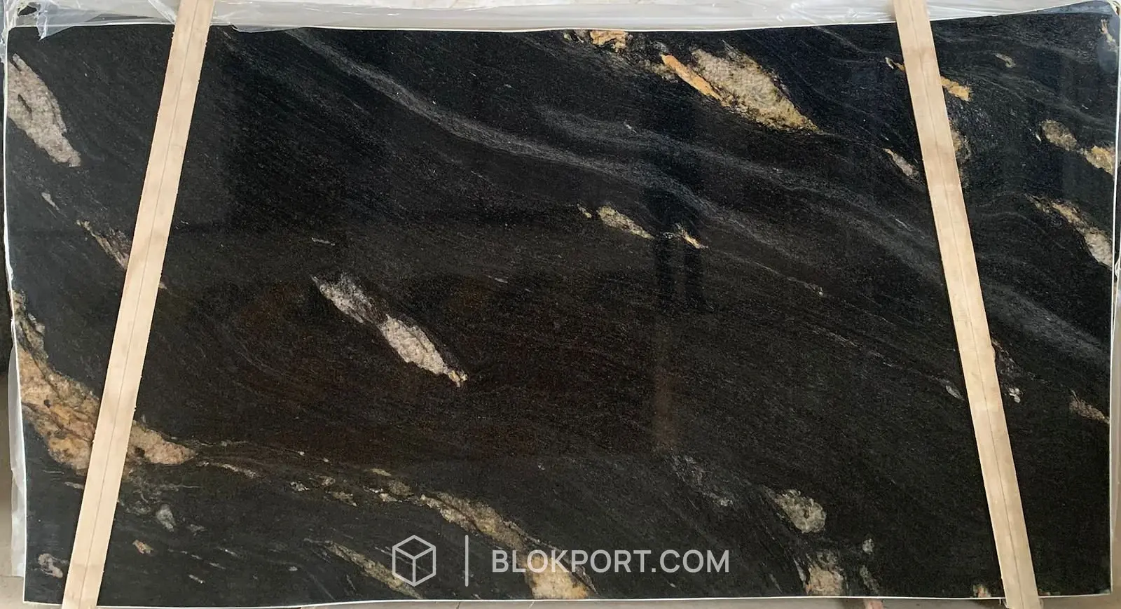 Etna Black Lucidato Granito, foto 1 di 1
