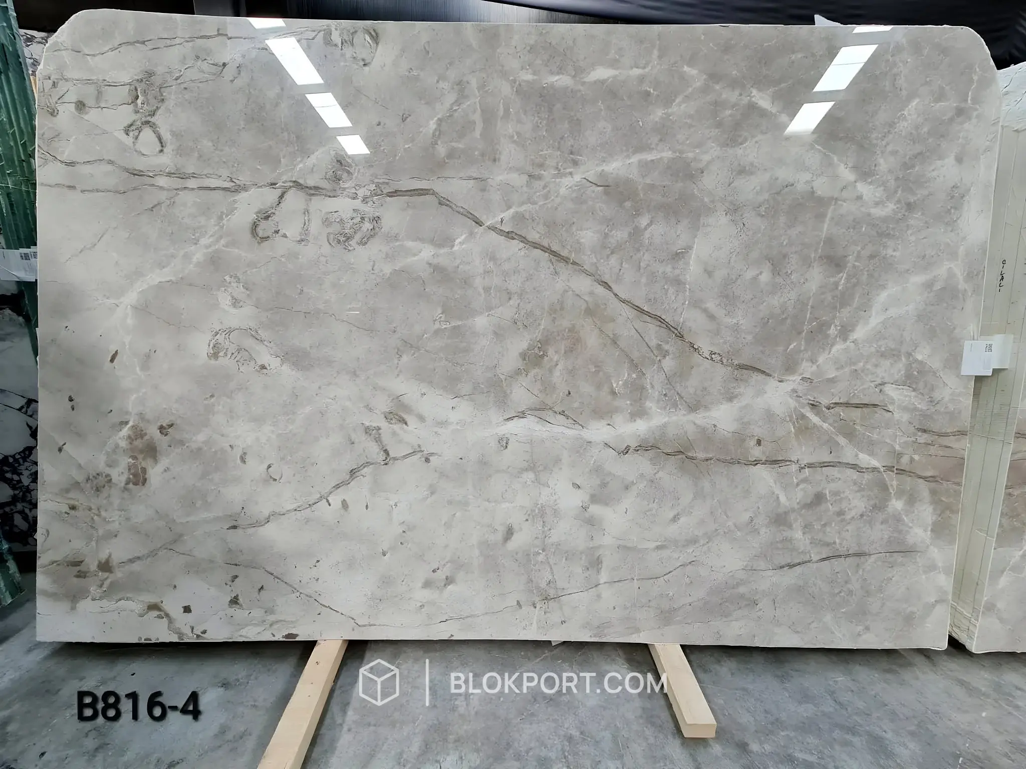 Karaman Grey Lucidato Marmo, foto 1 di 6
