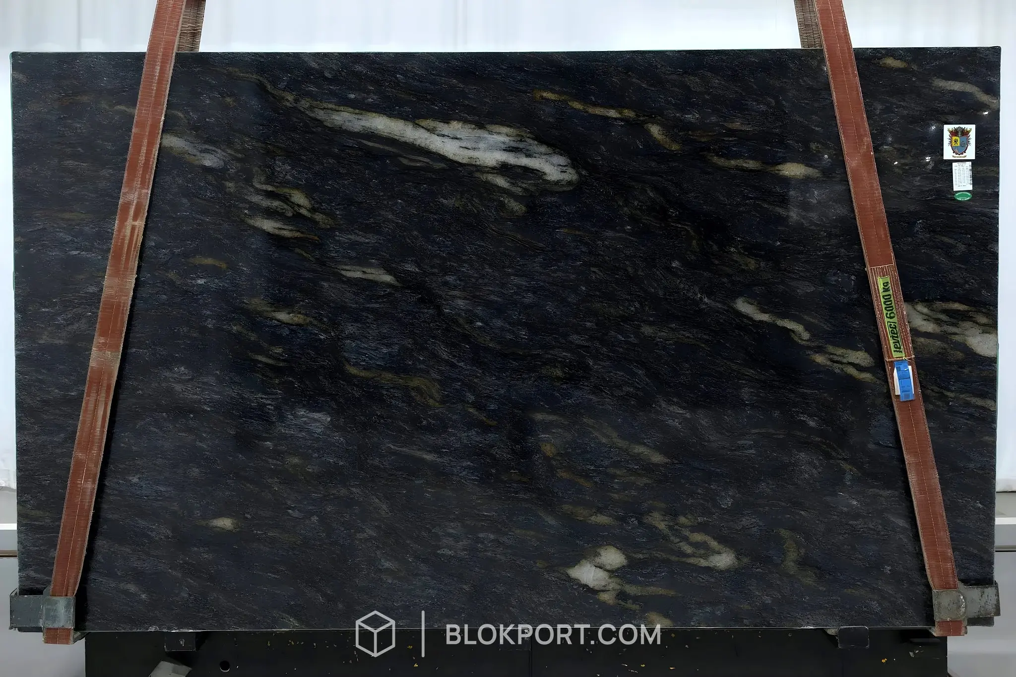 Metalicus Lucidato Granito, foto 1 di 2