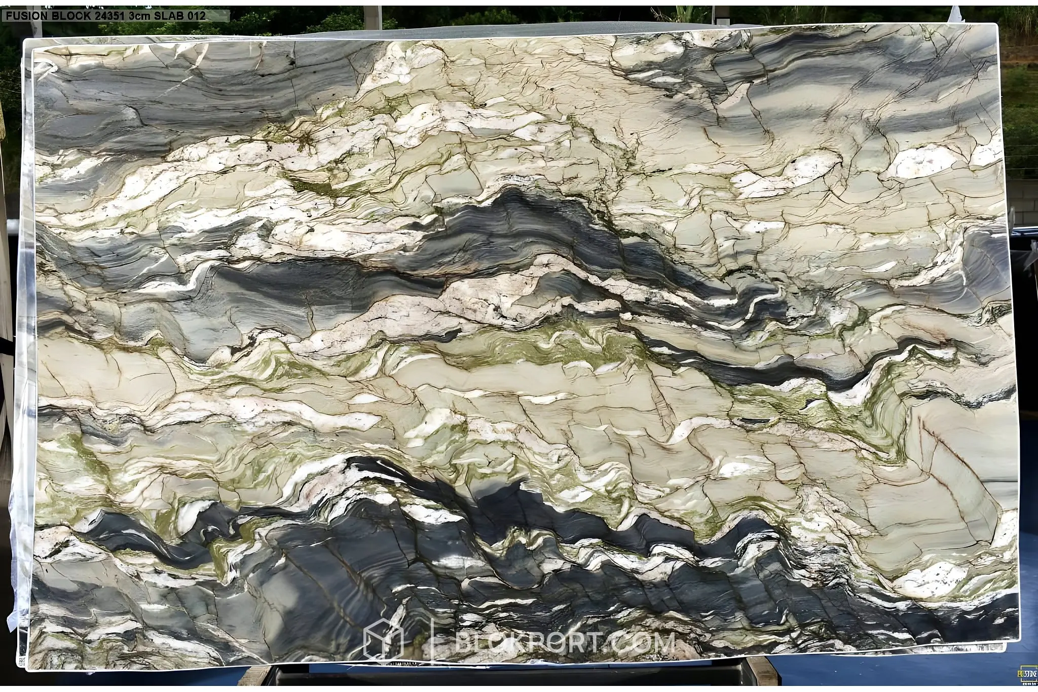 Amarelo Fusion Polished Quartzite