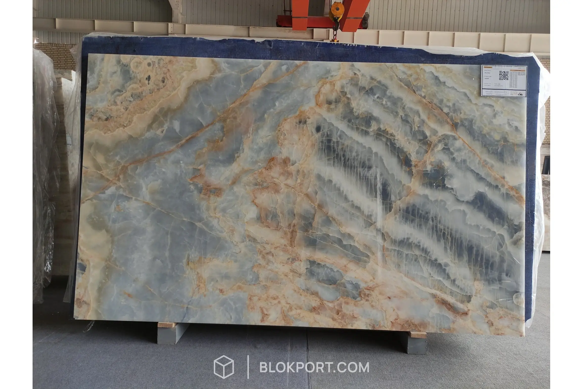 Blue Onyx Lucidato
