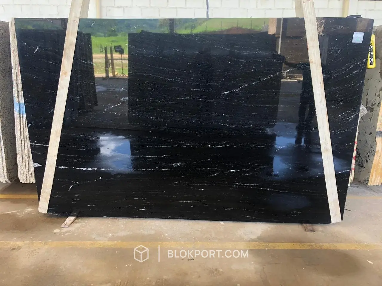 Porto Branco Poliert Granit, Foto 1 von 8