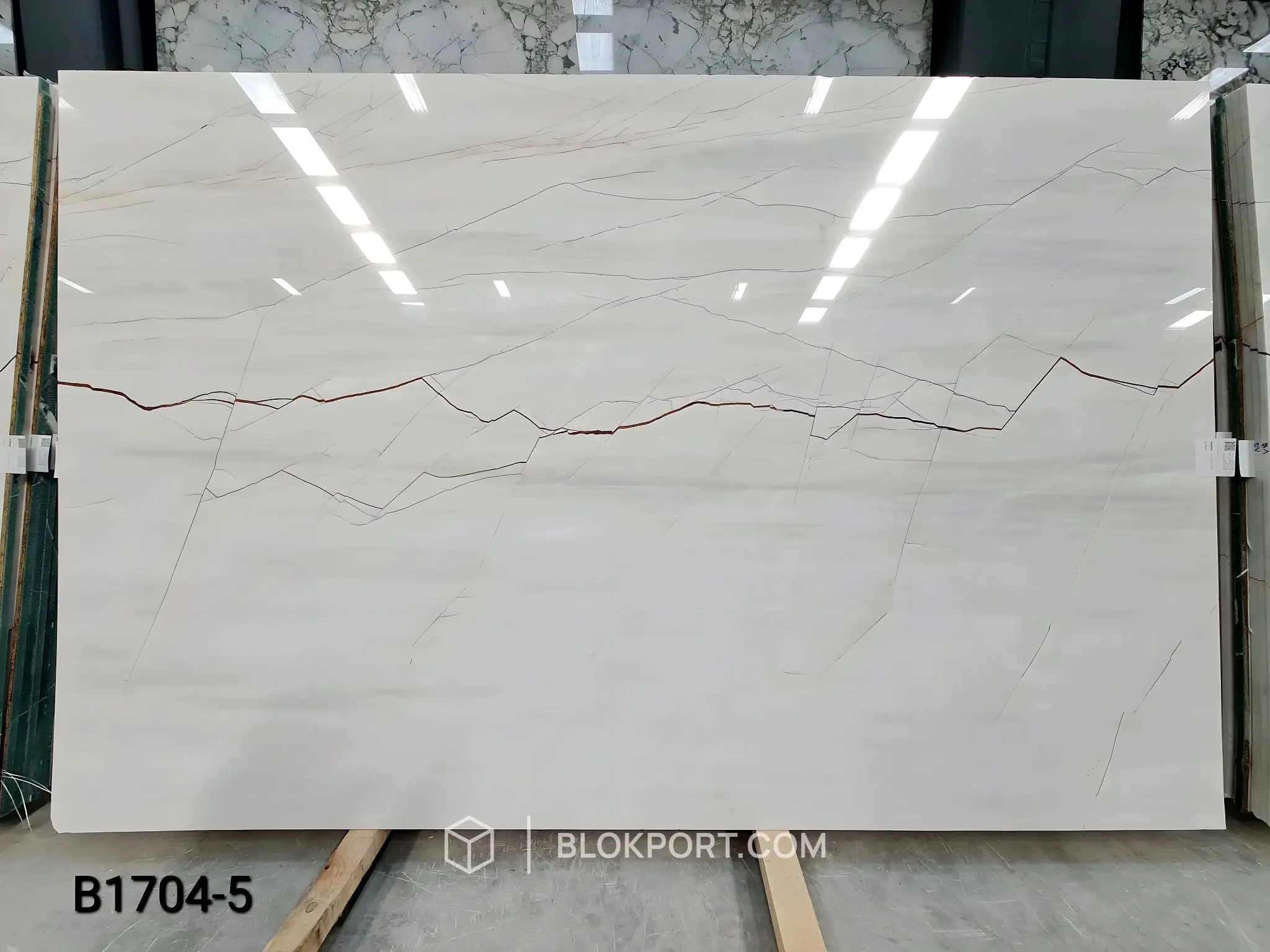Rosso Venato Lucidato Marmo, foto 1 di 1