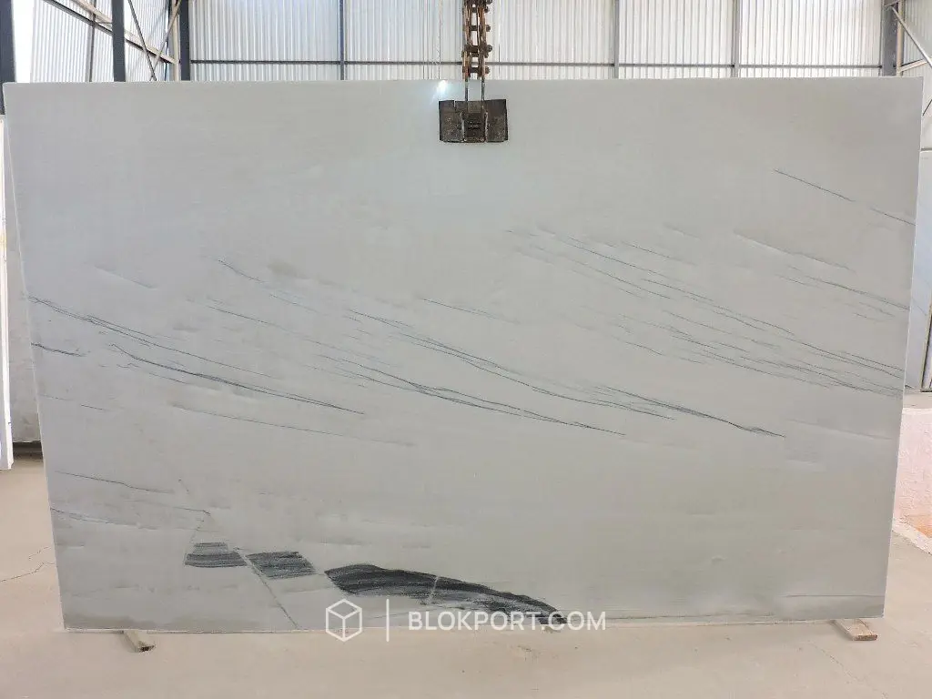 Lux White 抛光 石英岩, 1 张图片，共 1 张