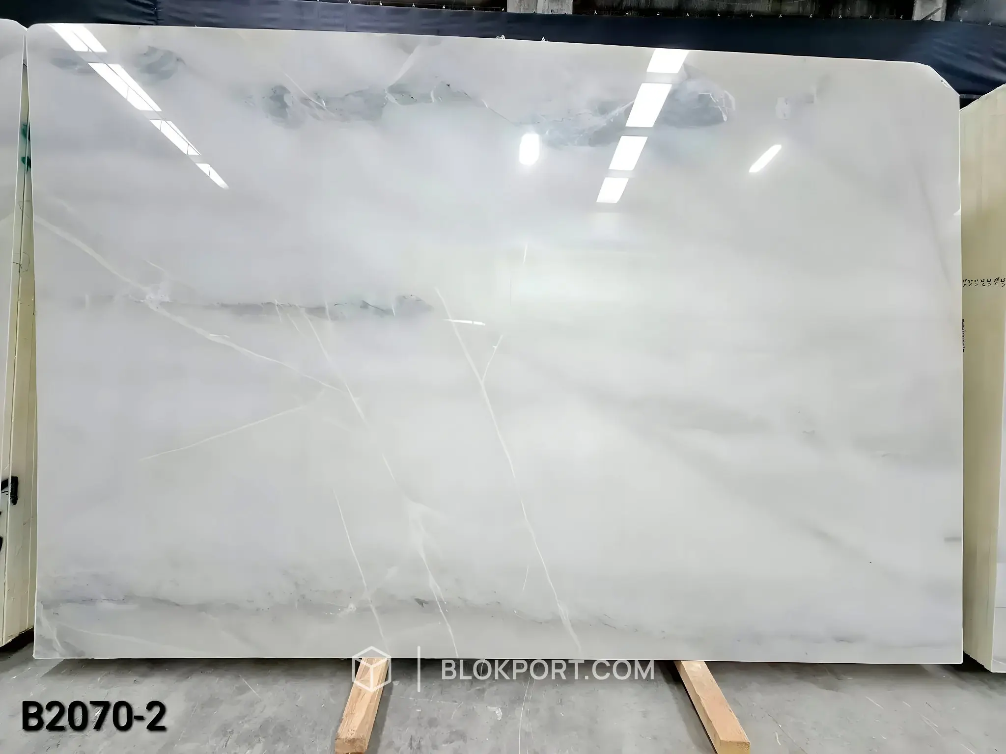 Bianco Allegro Lucidato Marmo, foto 1 di 4