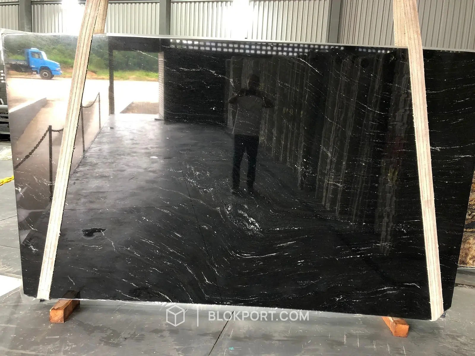 Porto Branco Cilalı Granit, 1 numaralı fotoğraf, 2 adet