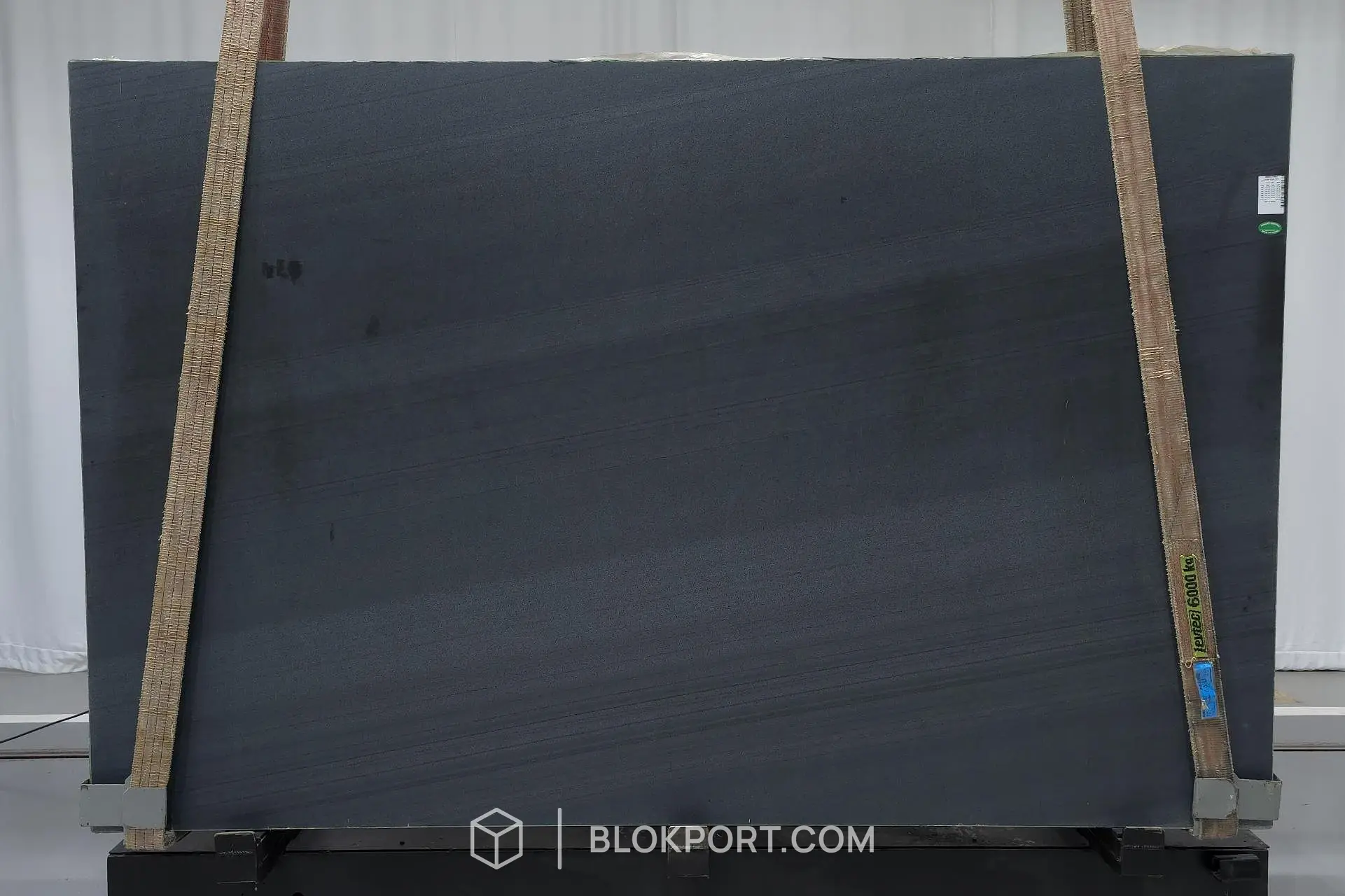 Anthra Black Geschliffen Quarzit, Foto 1 von 2