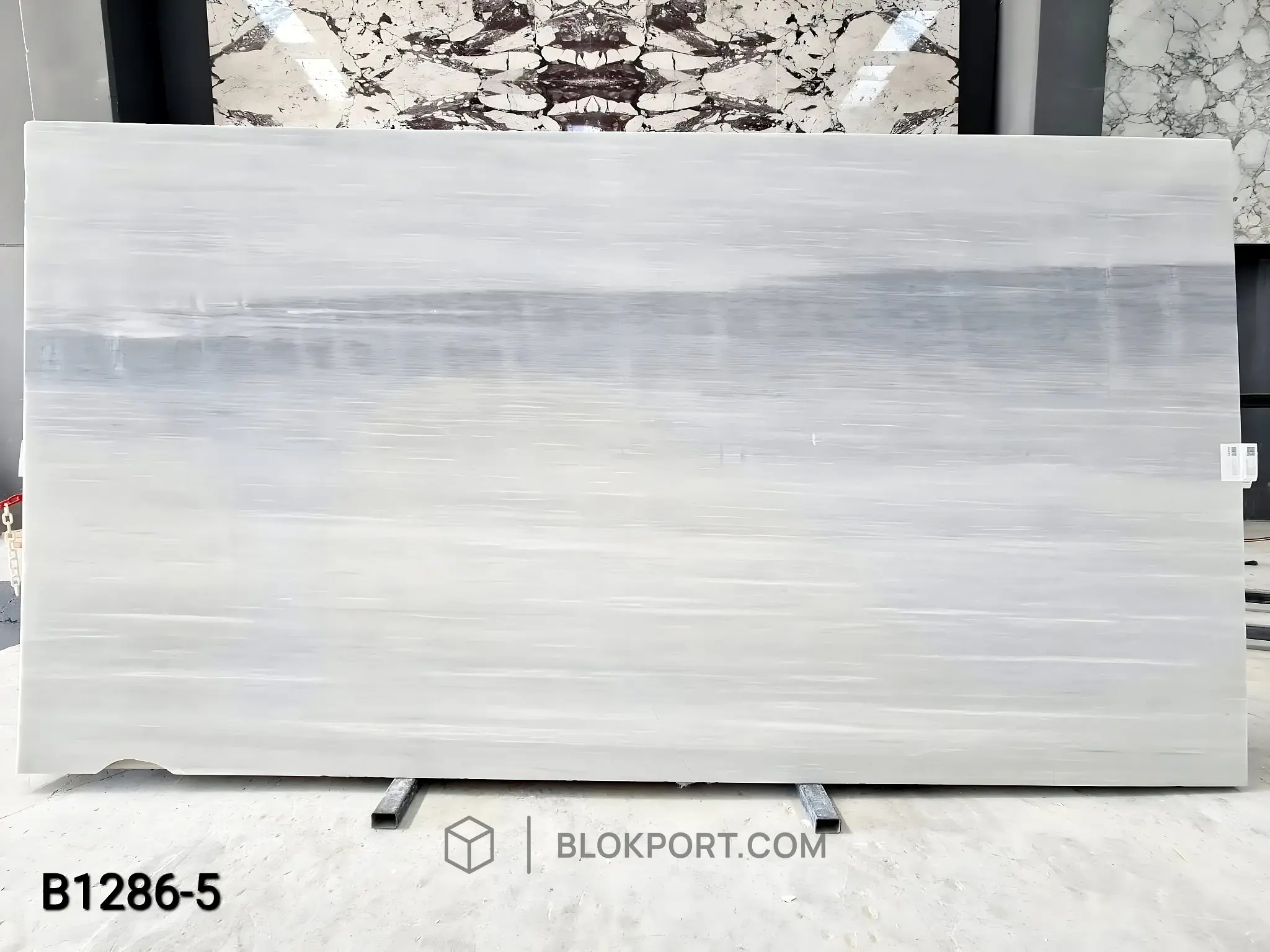 Glacier White Levigato Granito, foto 1 di 9