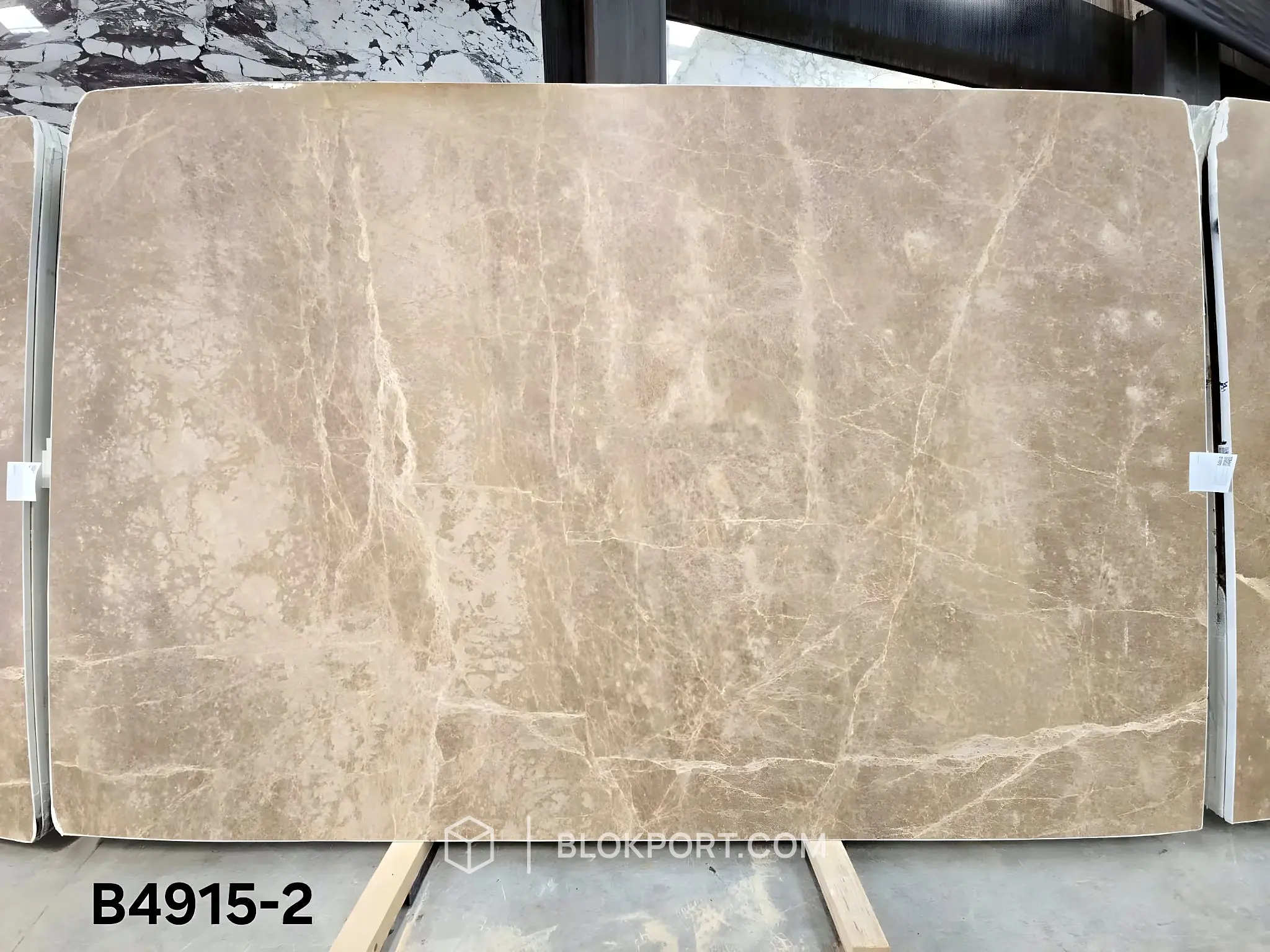 Bursa Light Emperador Adouci Marbre, photo 1 sur 6