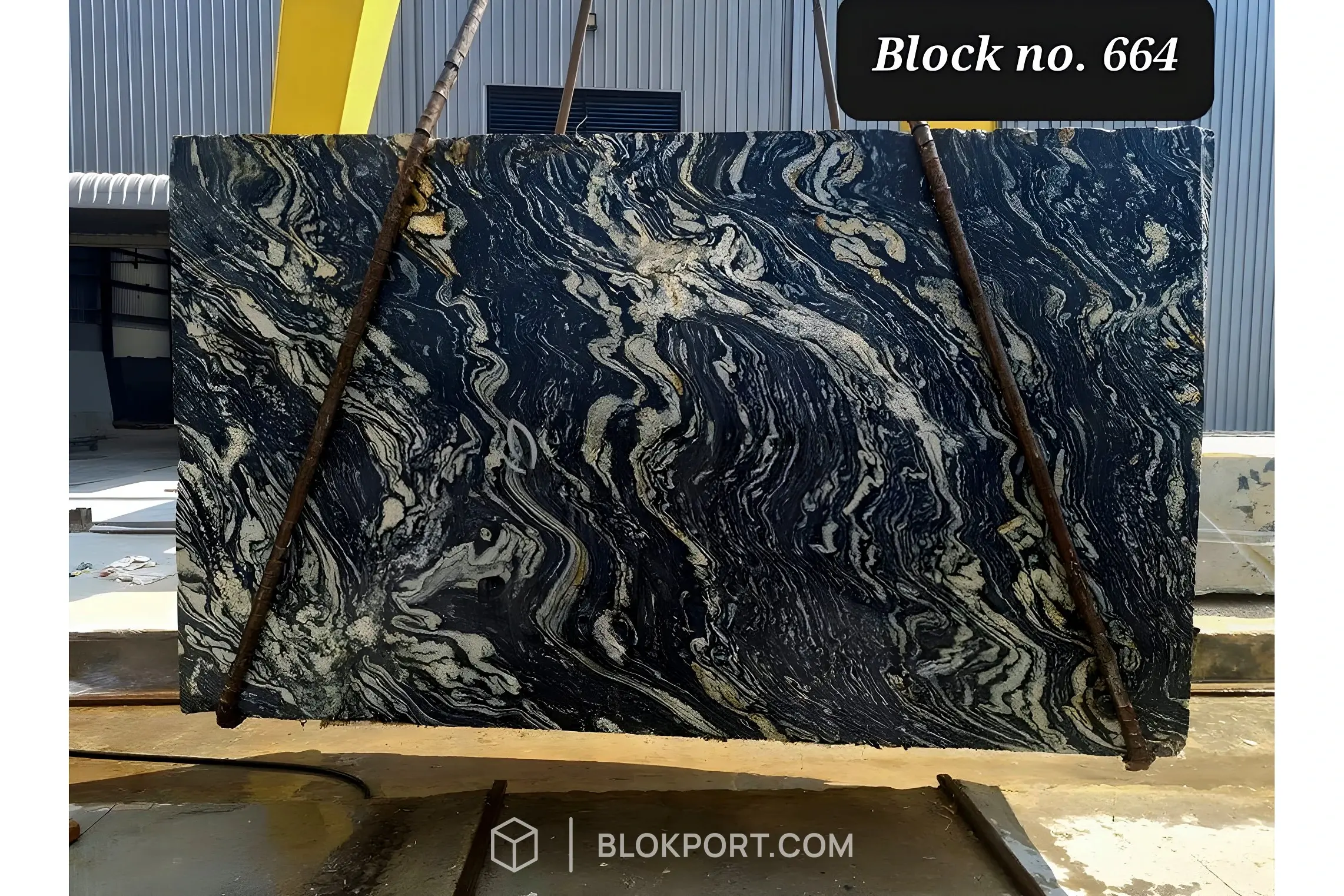 Black Taurus Granit