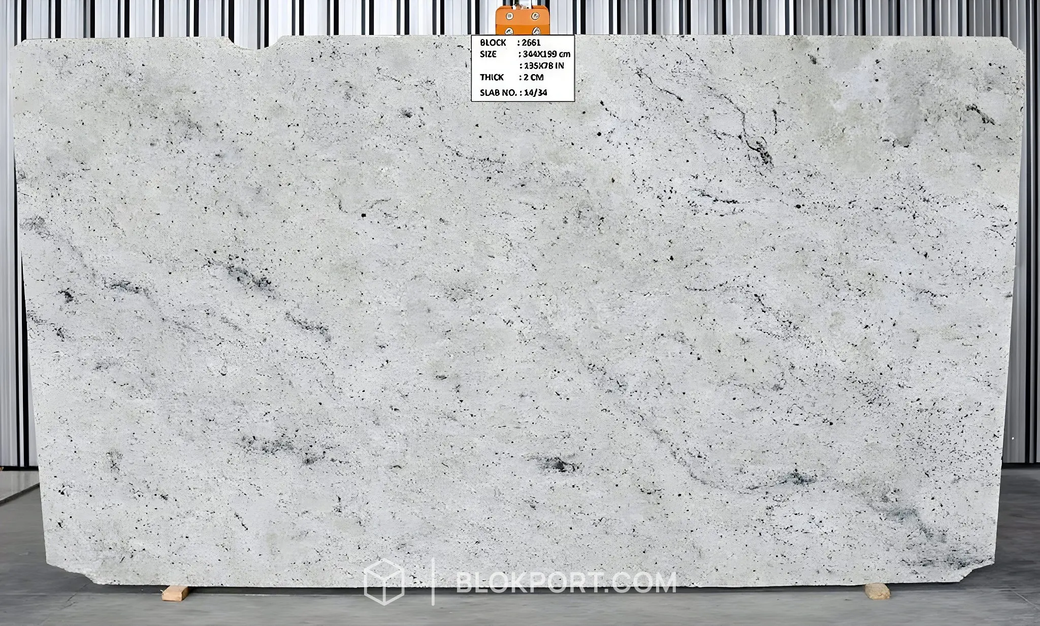 Colonial White Fiammato Granito, foto 1 di 2