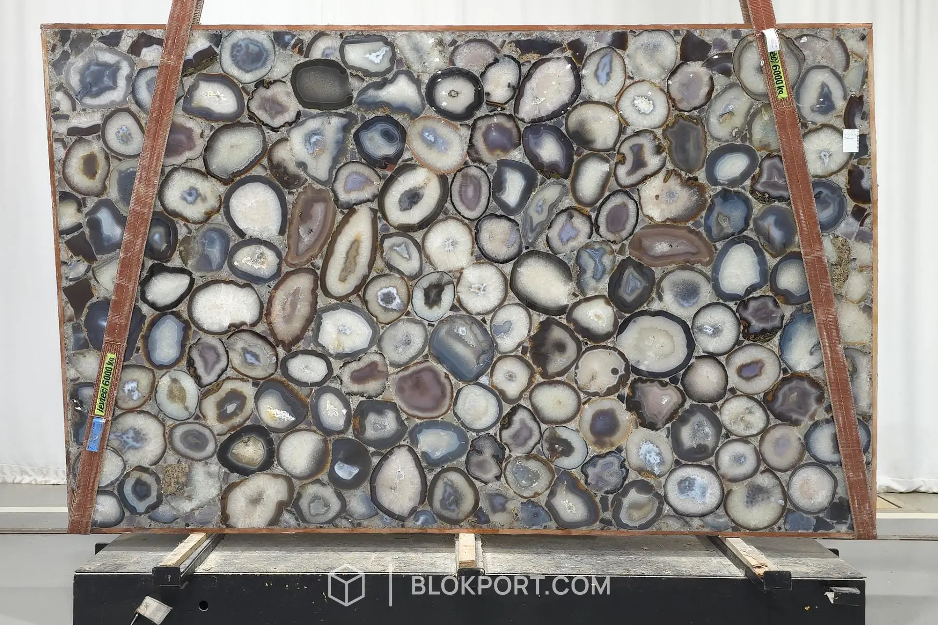 Agata Blue Polished Agate