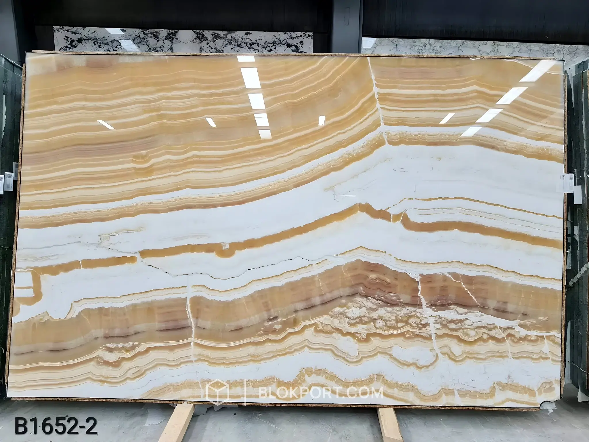 Mango Onyx 抛光, 1 张图片，共 7 张