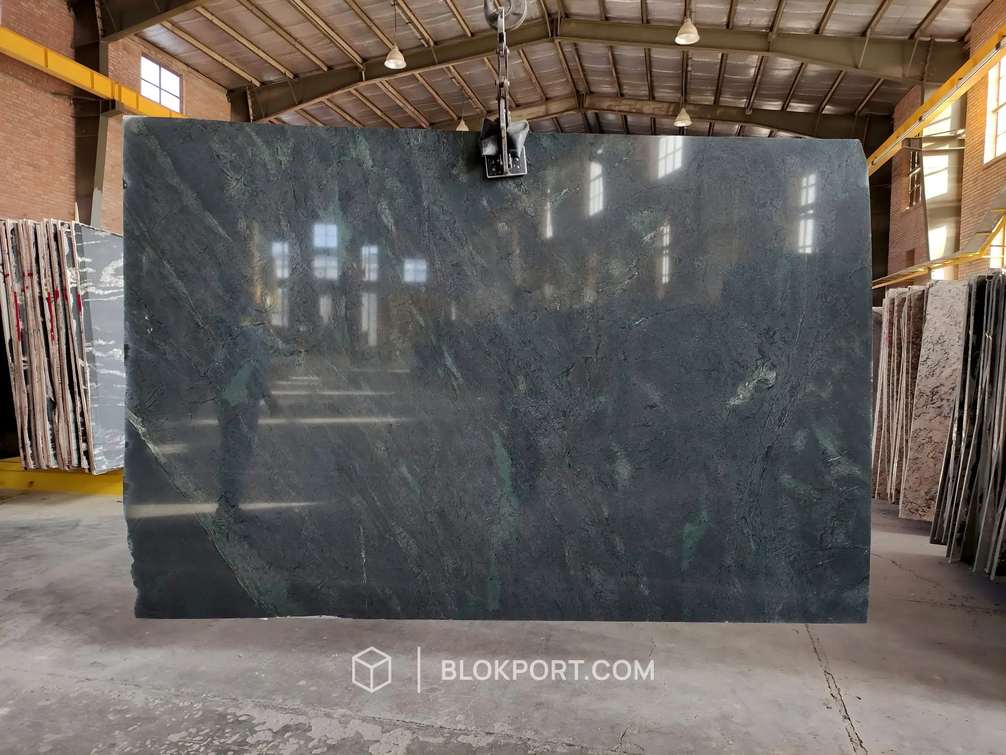 Imperial Green Lucidato Granito, foto 1 di 3