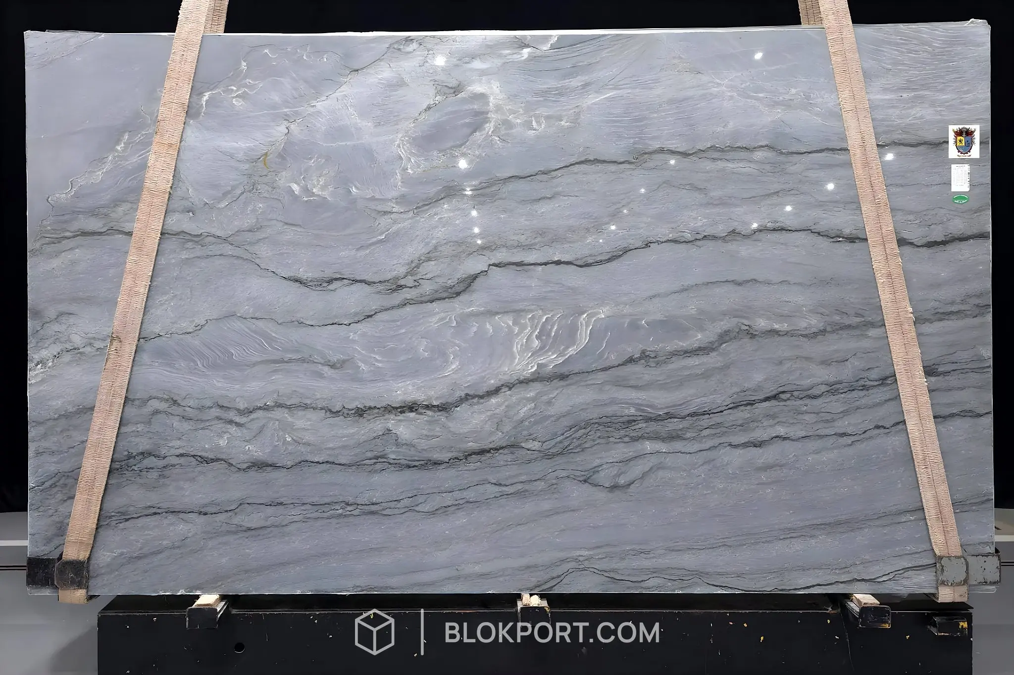 Allure Lucidato Quarzite