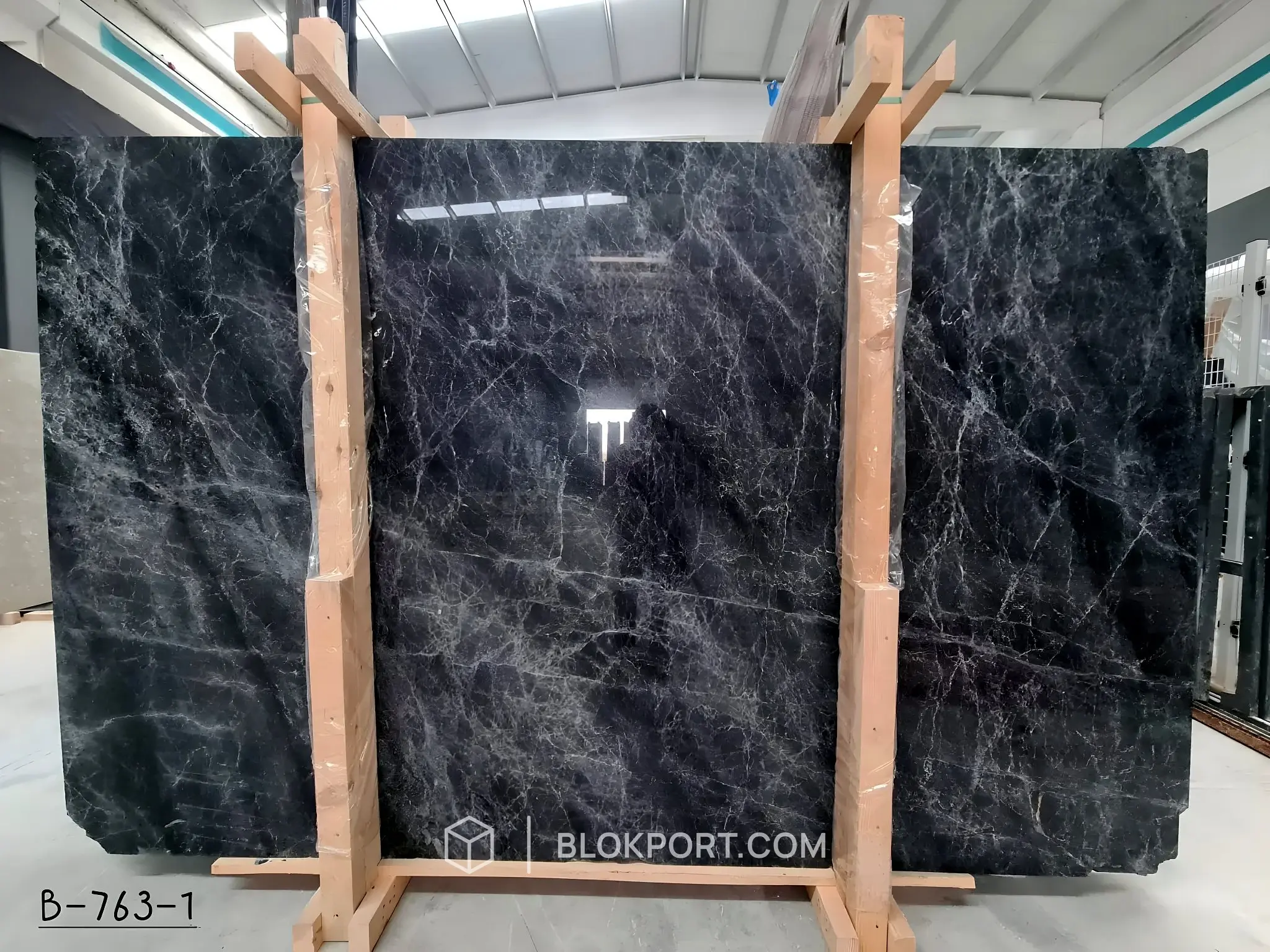 Emperador Black Poliert Marmor, Foto 1 von 4