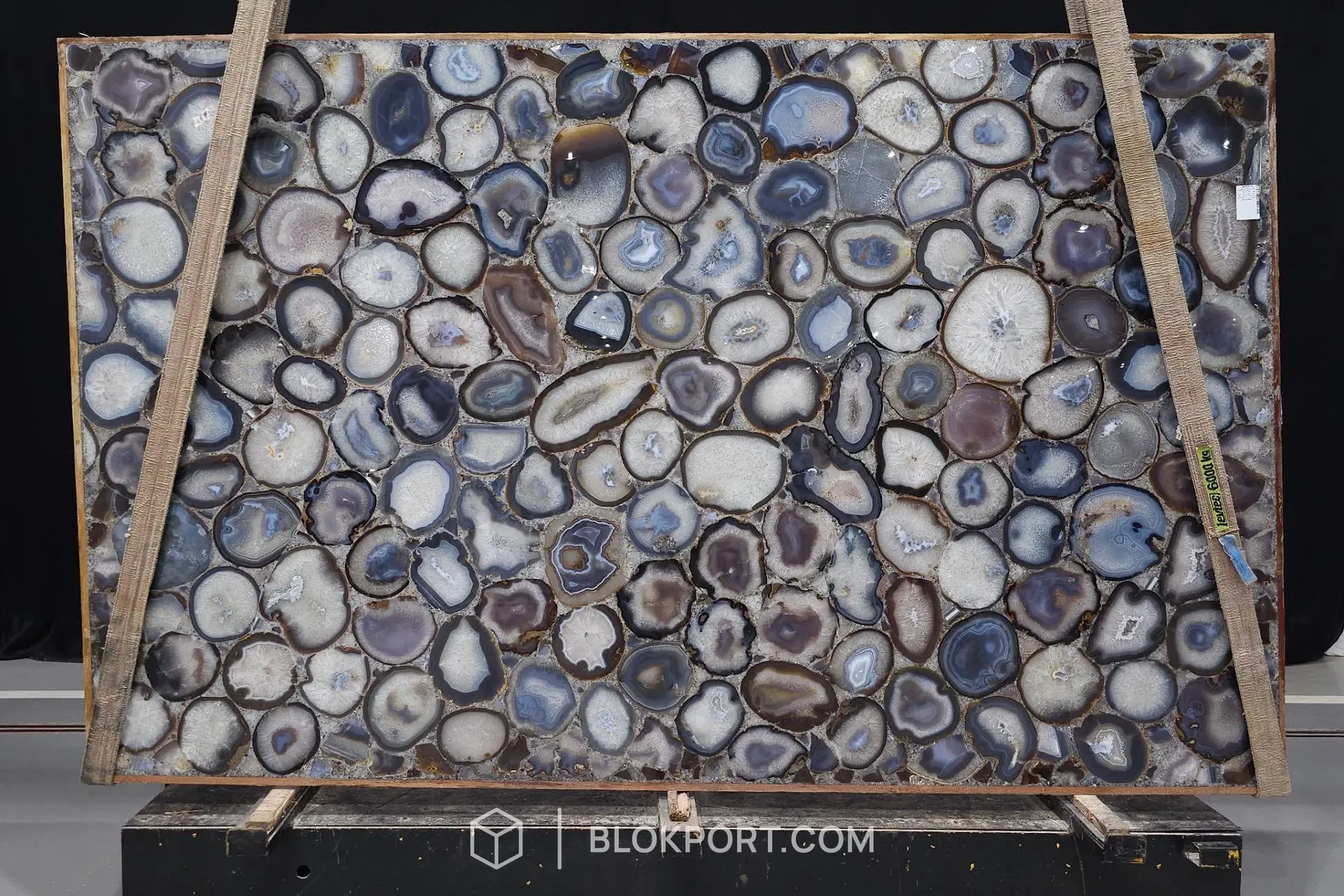 Agata Blue Polished Agate