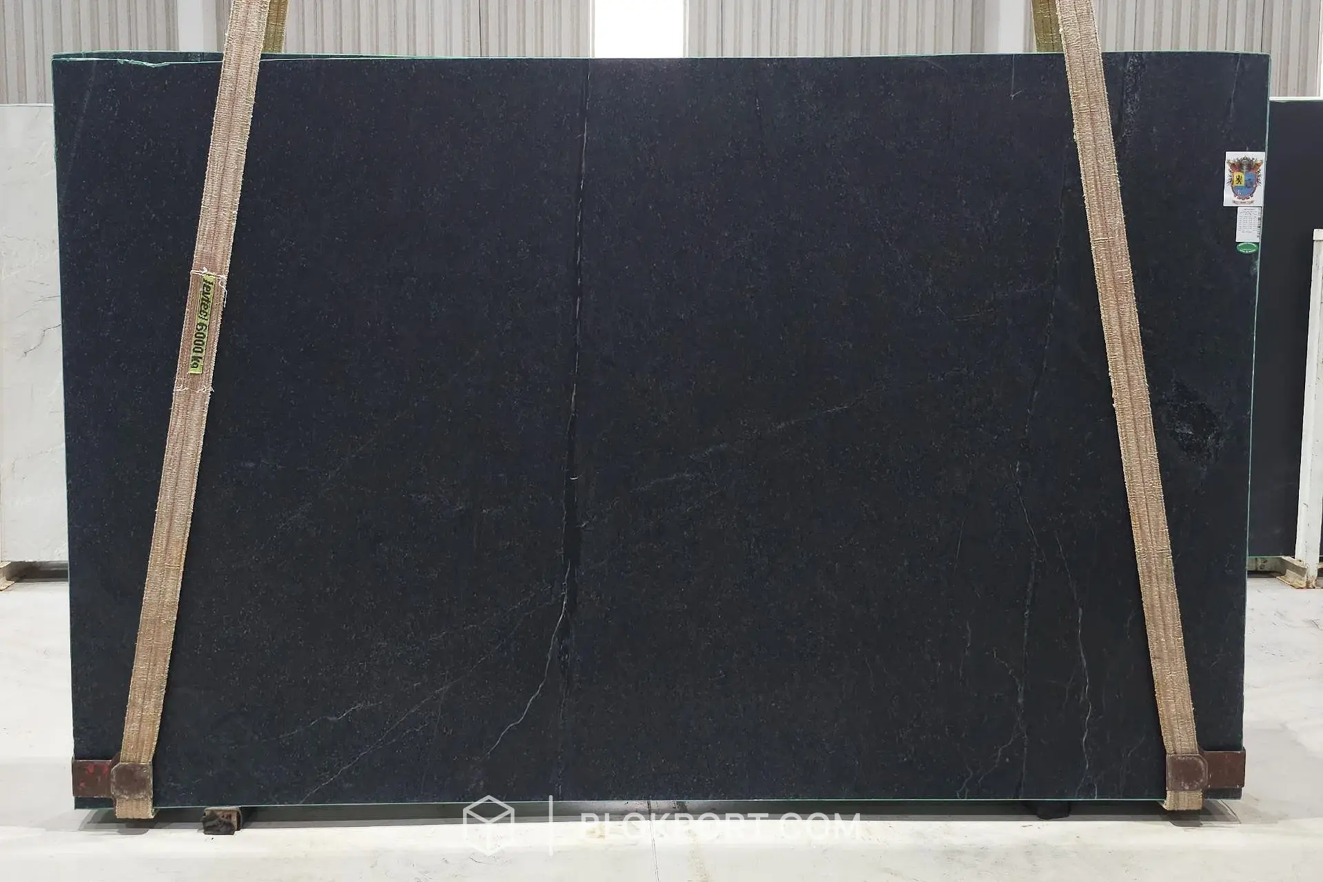Black Soapstone Levigato, foto 1 di 3