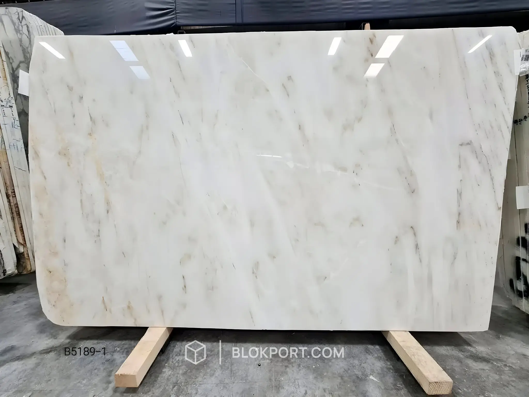 Turkish Calacatta Gold Gepolijst Marmer, foto 1 van 4