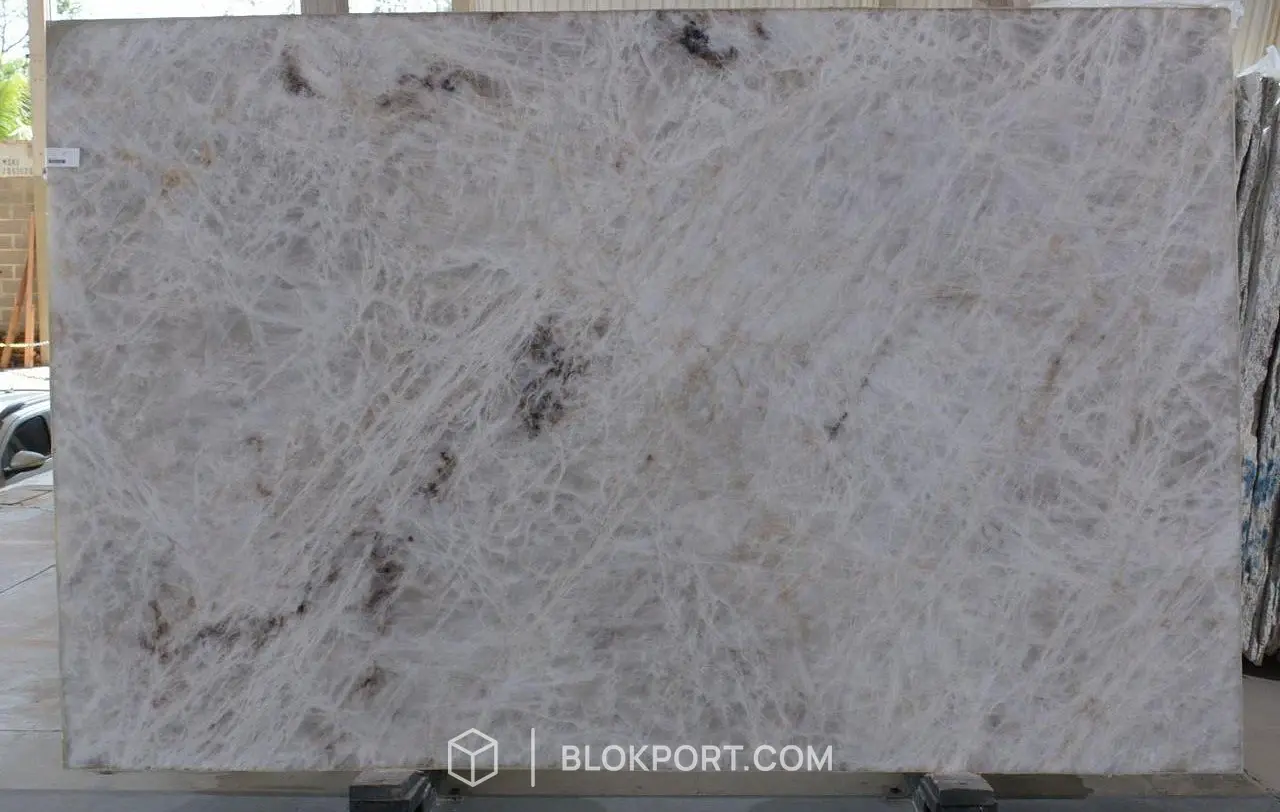 Crystal ملمع, الصورة 1 من 1