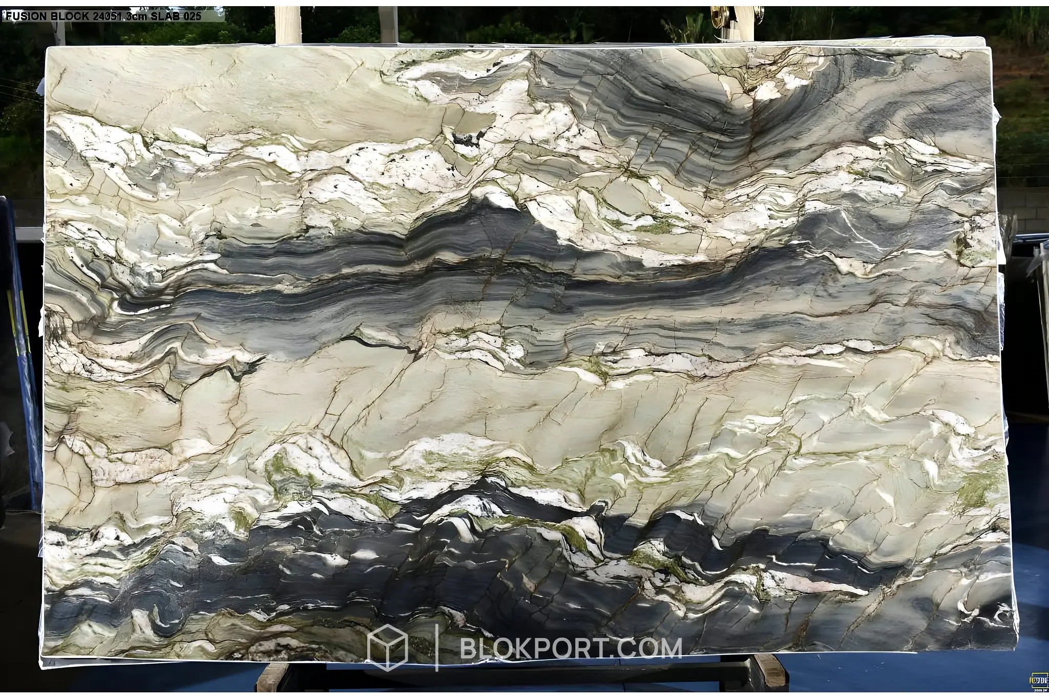 Amarelo Fusion Polished Quartzite