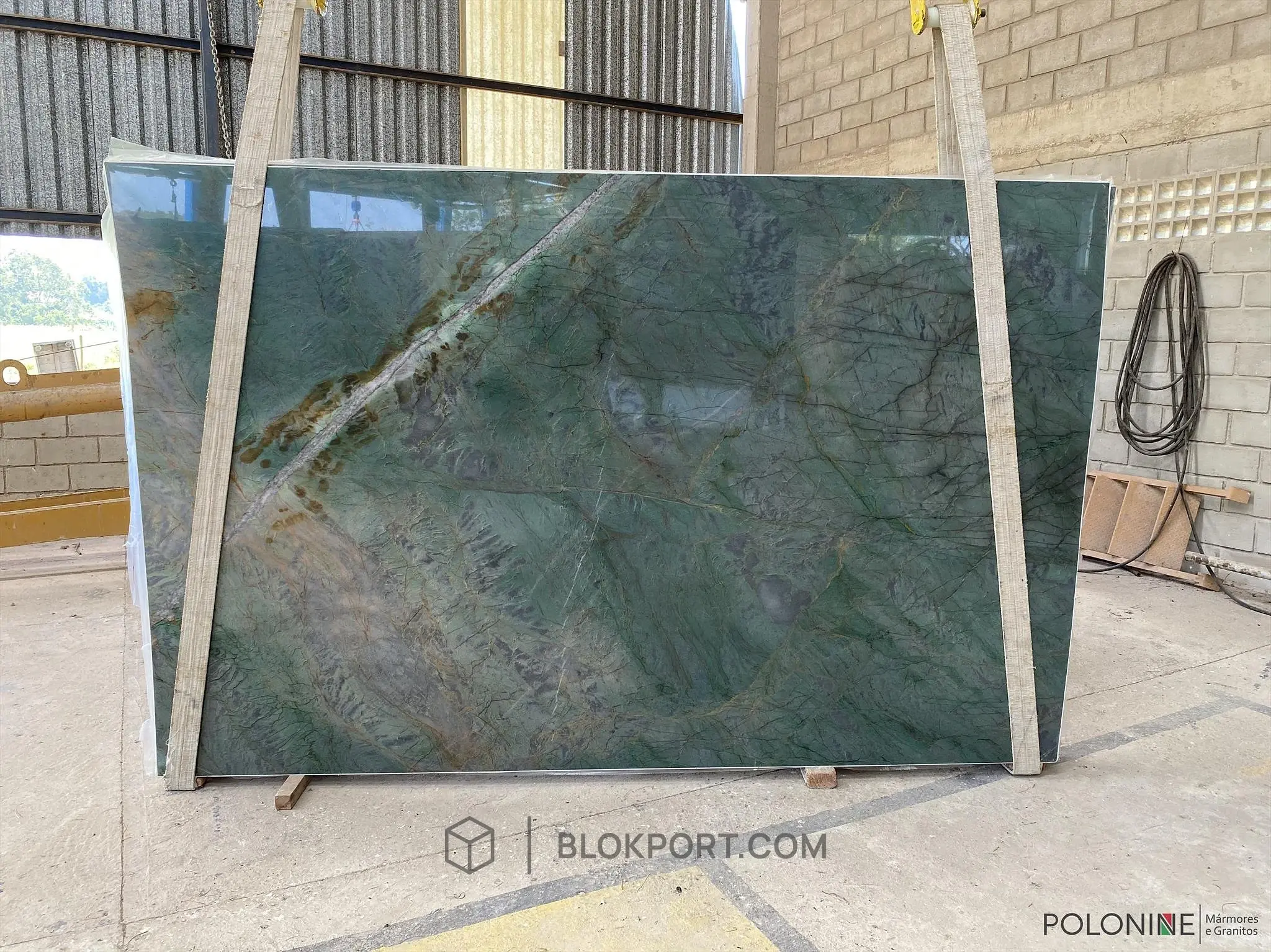 Spectra Crystal Lucidato Quarzite, foto 1 di 1