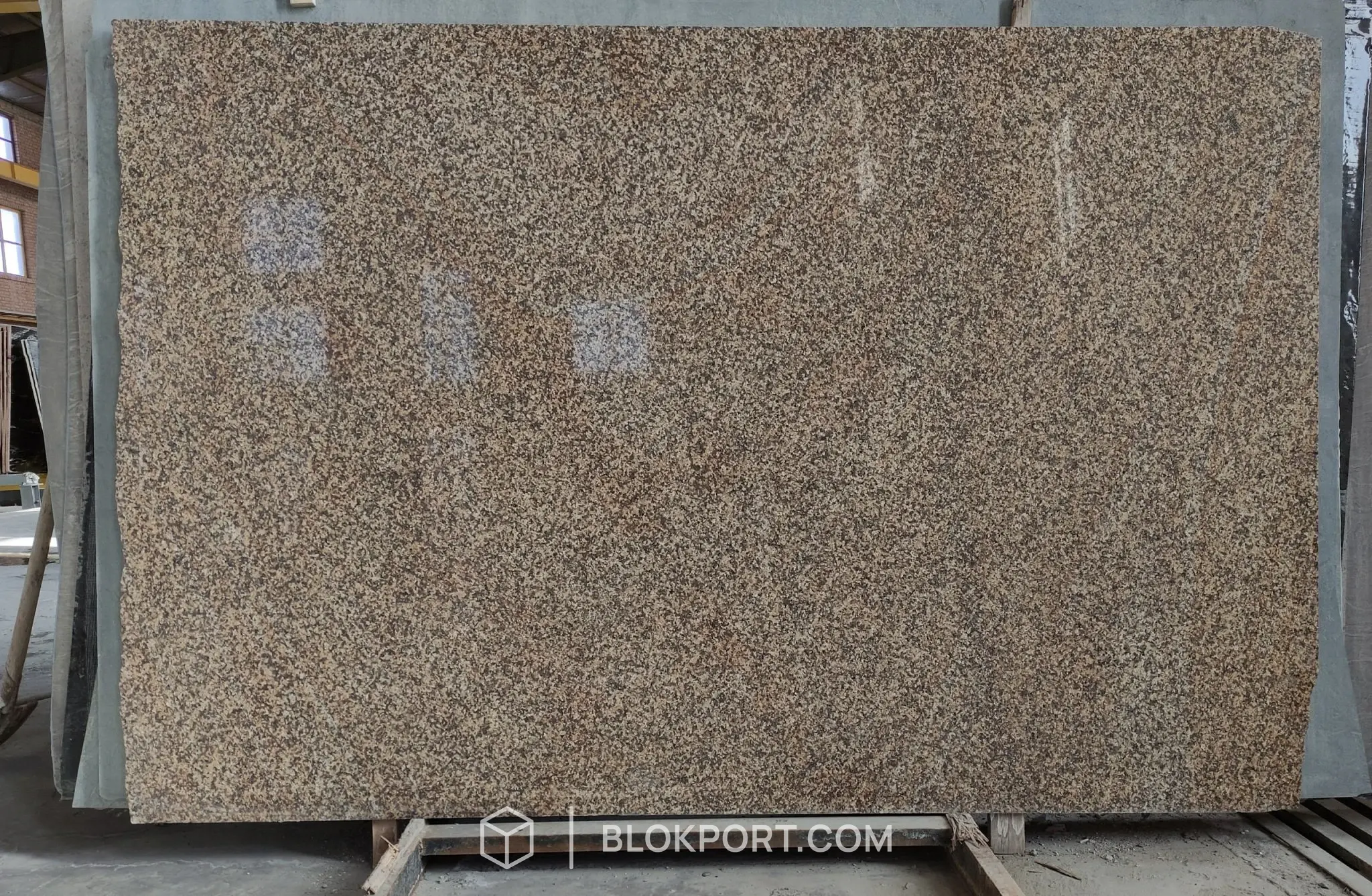 Chocolate Classic Poliert Granit, Foto 1 von 3